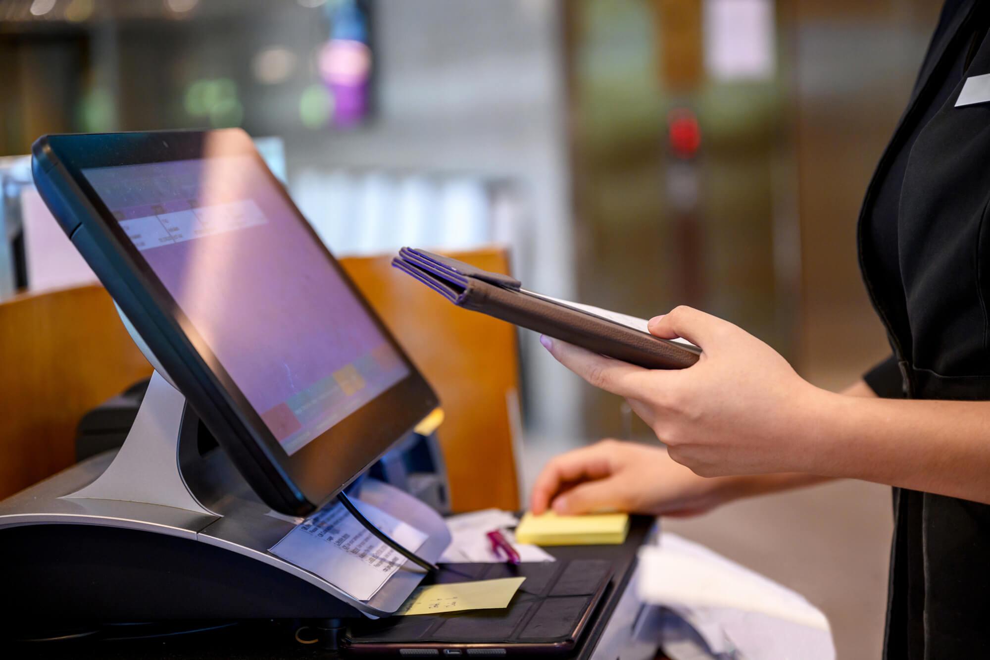 6 best web POS systems for businesses in 2024 (Updated)